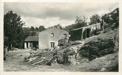 CPSM FRANCE 85 "Saint Cyr des Gats, la ferme du Roc"