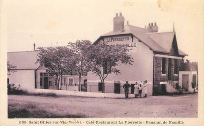 CPA FRANCE 85 "Saint Gilles Croix de vie, café restaurant la Pierrette"