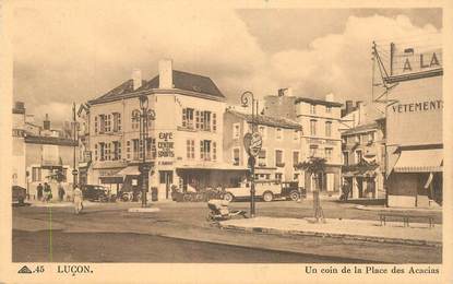 CPA FRANCE 85 "Luçon, la place des Acacias"