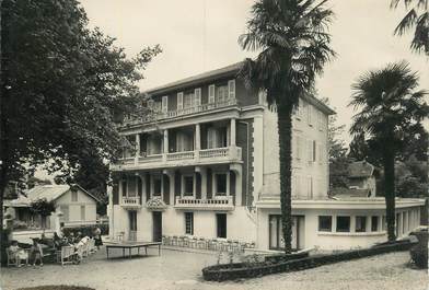 CPSM FRANCE 64 "Salies de Béarn, Foyer de la Mutuelle générale des PTT"