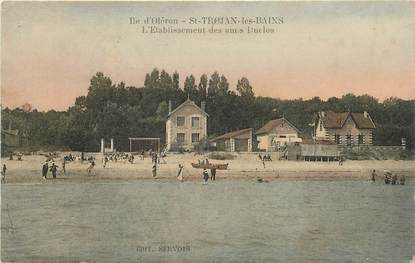 CPA FRANCE 17 "Ile d'Oléron, Saint Trojan les Bains, Etablissement des amis Duclos"