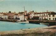 17 Charente Maritime CPA FRANCE 17 "Ile de Ré, Saint Martin de Ré, échappée du port"