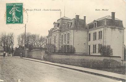 CPA FRANCE 21 "Is sur Tille, Ecole communale"