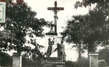 CPSM FRANCE 31 "Sainte Foy de Peyrolières, le monument aux morts"