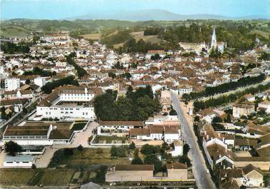 / CPSM FRANCE 38 "La Tour du Pin, vue générale aérienne"