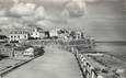 / CPSM FRANCE 14 "Luc sur Mer, promenade vers Langrune"