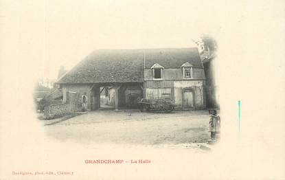 CPA FRANCE 58 "Grandchamp, la halle"