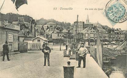 CPA FRANCE 14 "Trouville, un coin du quai"