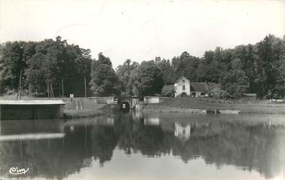 CPSM FRANCE 70 "Scey sur Saone, le tunnel de Saint Albin"