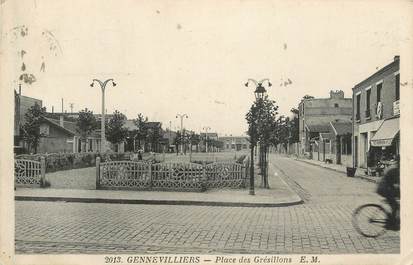 CPA France 92 " Gennevilliers, Place des Gresillons"