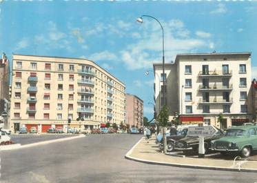 CPSM France 92 " Courbevoie, Place Hérold"