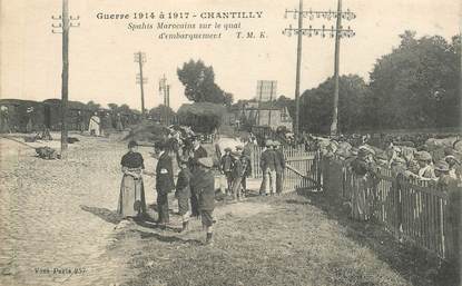 CPA FRANCE 60 "Chantilly, marocains sur lme quai d'embarquement"