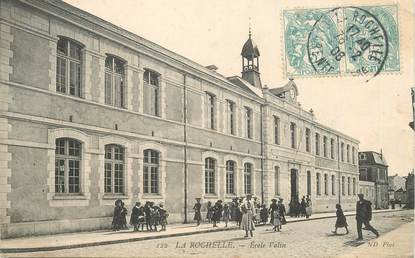 CPA FRANCE 17 "La Rochelle, Ecole Valin"