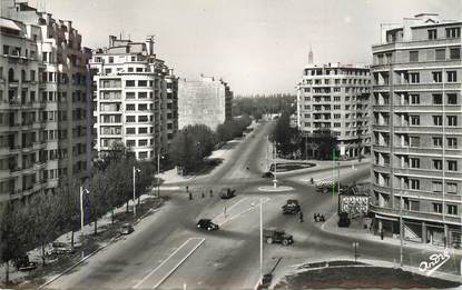 CPSM FRANCE 38 "Grenoble, Place Gustave Rivet"