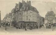 80 Somme CPA FRANCE 80 "Abbeville, Place du Marché aux Herbes, Rue Saint Vulfran"