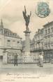 59 Nord CPA FRANCE 59 "Douai, Place Thiers, Statue Spa"