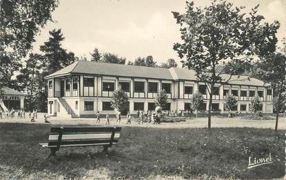 CPSM FRANCE 49 "Le Louroux-Beconnais, Colonie Sanitaire du Chillon"