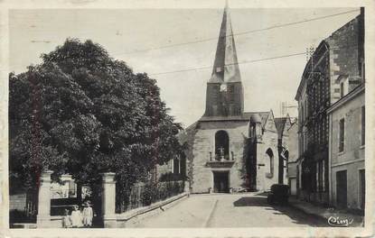 CPSM FRANCE 49 "Doué la Fontaine, Eglise St Pierre"