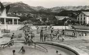 38 Isere / CPSM FRANCE 38 "Villard de Lans, la piscine"