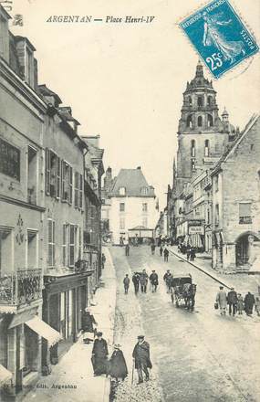 CPA FRANCE 61 "Argentan, Place Henri IV"