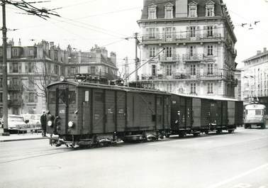 CPSM SUISSE "Lausanne" TRAIN TRAMWAY