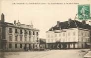 38 Isere / CPA FRANCE 38 "La Tour du Pin, la sous préfecture, la place et la mairie"