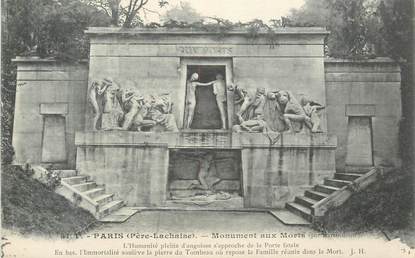 CPA FRANCE 75 "Paris 20ème, Père Lachaise, Monument aux Morts"