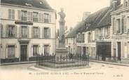 91 Essonne   CPA FRANCE 91 "La Ferté Alais, place et monument Carnot"