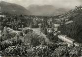 38 Isere / CPSM FRANCE 38 "Uriage les bains, vue générale"