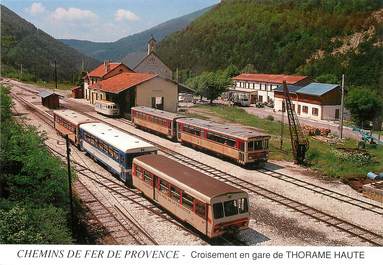 / CPSM FRANCE 04 "Croisement en gare de Thorame Haute" / TRAIN