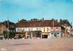 CPSM FRANCE 61 "Longny au Perche, Le Bourg, Place de l'Eglise"