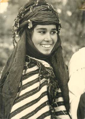 CPSM MAROC "Type de jeune femme marocaine du Tafilalet" / N° 11 PHOTO EDITION BERTRAND ROUGET CASABLANCA