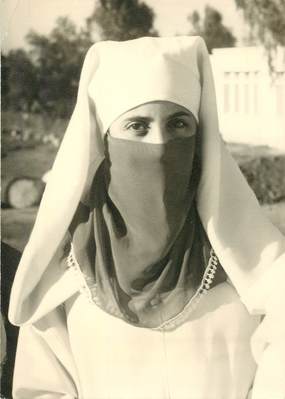 CPSM MAROC "Jeune femme voilée" / N° 191 PHOTO EDITION BERTRAND ROUGET CASABLANCA