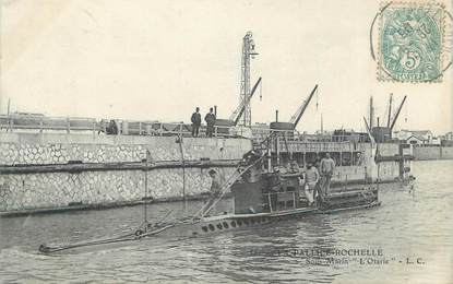 CPA FRANCE 17 "La Rochelle, sous marin"