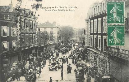 CPSM FRANCE 64 "Biarritz, Place De la mairie"