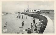 64 PyrÉnÉe Atlantique CPSM FRANCE 64 "Biarritz, la plage et la piscine"