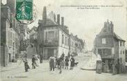 37 Indre Et Loire CPA FRANCE 37 " Chateaurenault, rue de la République " / AVEUGLE GUIDEE PAR SES 2 POULES