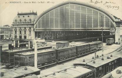 CPSM FRANCE 33 "Bordeaux, Gare du Midi" / TRAIN