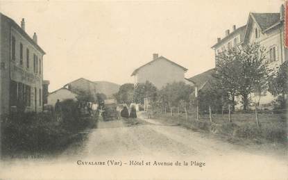 CPA FRANCE 83 "Cavalaire, Hotel et avenue de la plage"