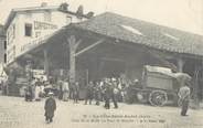 38 Isere CPA FRANCE 38 "La Côte Saint André, la Hall un jour de marché"