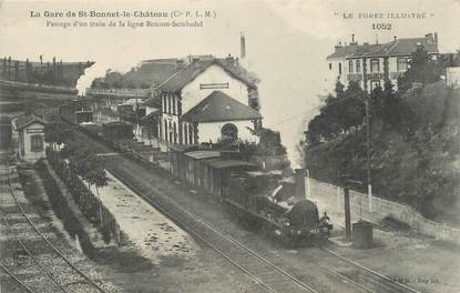 CPA FRANCE 42 "La Gare de Saint Bonnet le Chateau" / TRAIN