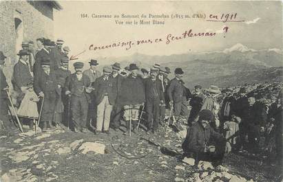 CPA FRANCE 74 "Caravane au sommet du Parmelan, vue sur le Mont Blanc"