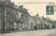 27 Eure CPA FRANCE 27 "La Ferrière sur Risle, Hotel du Croissant"