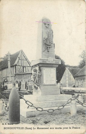 CPA FRANCE 27 " Hondouville, monument aux morts "
