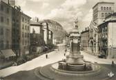 38 Isere CPSM FRANCE 38 " Grenoble, place Notre Dame, monument aux morts "