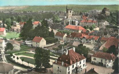 CPSM FRANCE 38 " Morestel, place de la Mairie "