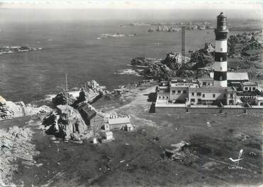 CPSM FRANCE 29 "Ile d'Ouessant, phare du Creac'h"