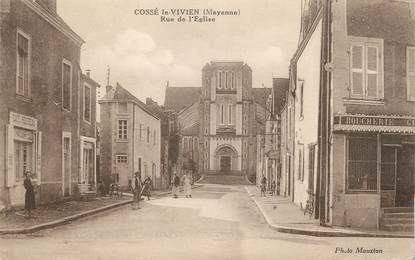 / CPA FRANCE 53 "Cossé le Vivien, rue de l'église "