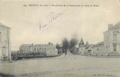 / CPA FRANCE 49 "Bauge, rond point de la demi Lune et route de Tours"