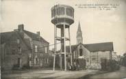 49 Maine Et Loire / CPA FRANCE 49 "Le Louroux Beconnais, place des Perreins, le château d'eau"